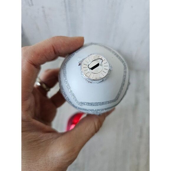 Peppermint reflector glitter silver white ball ornament lot set Xmas tree - Picture 8 of 12